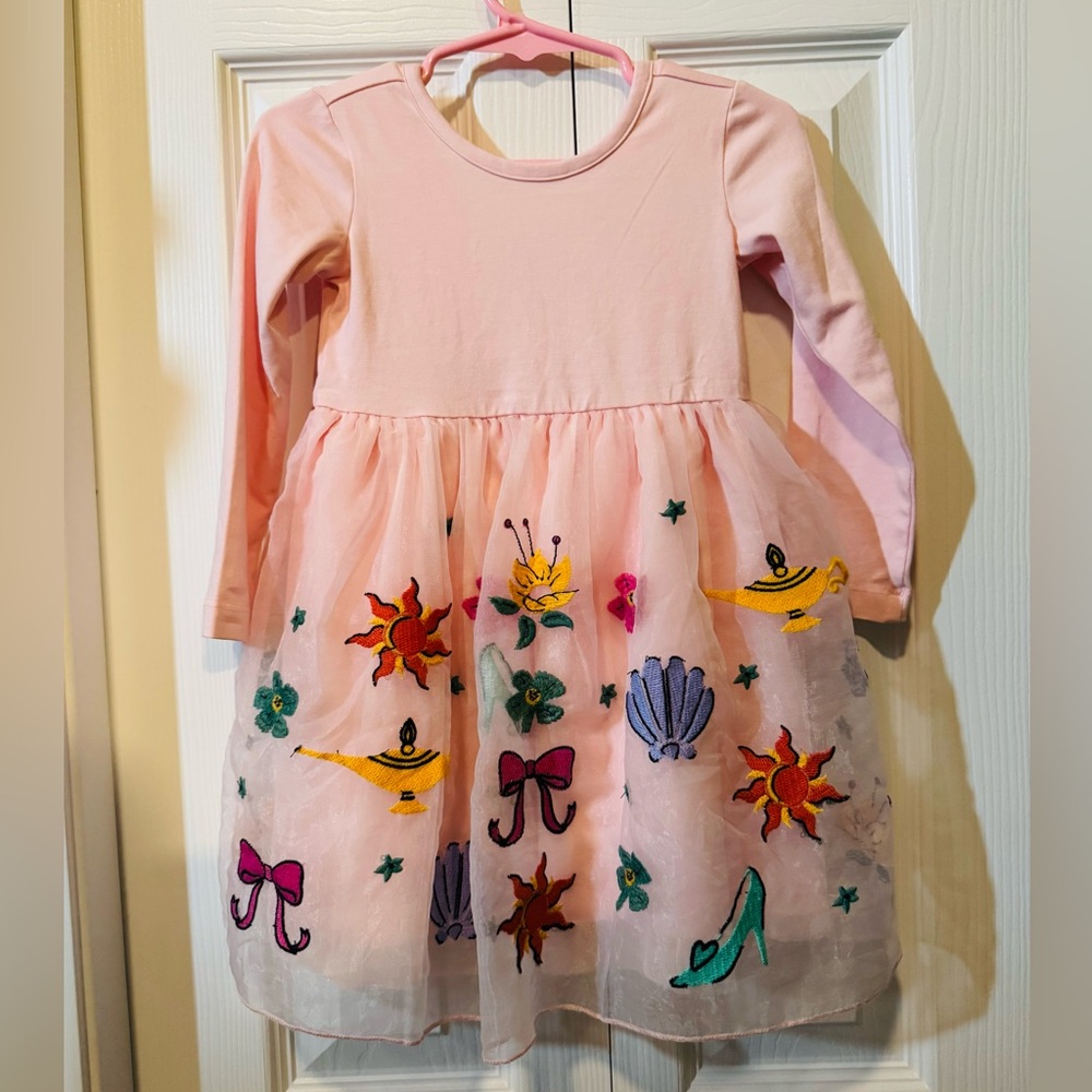 [Hanna Andersson] Pink Tulle Dress with Multicolor Embroidered Motifs